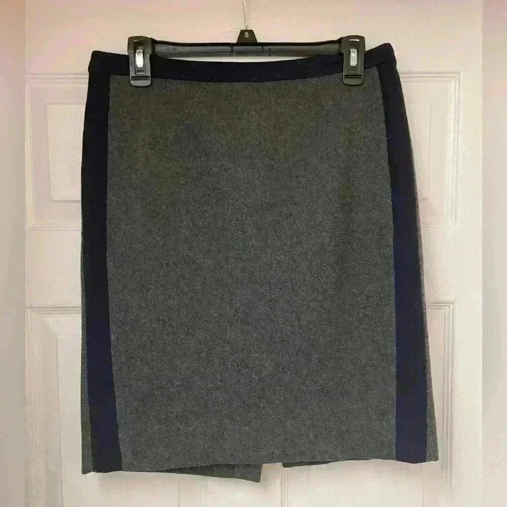 J. Crew Womens mini pencil skirt size 4